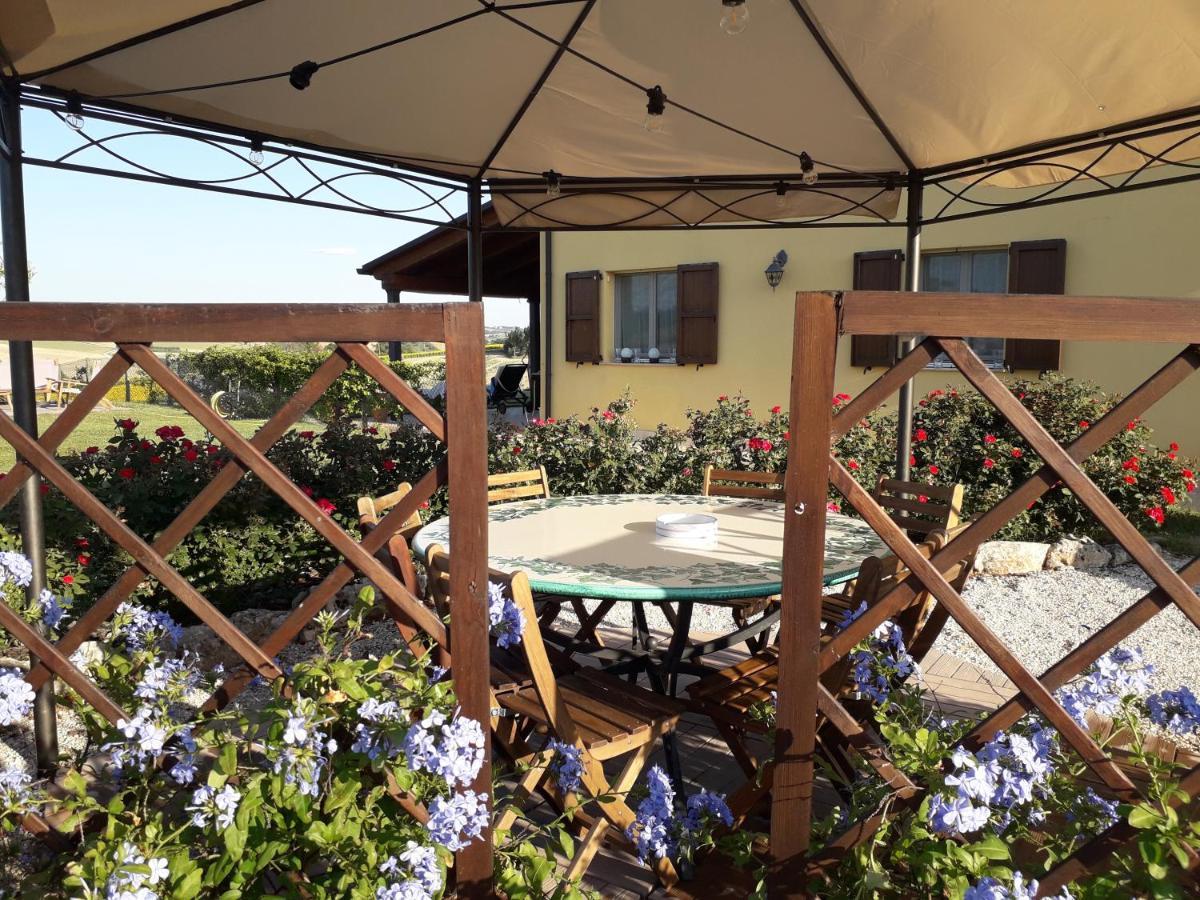 B&B Villa Olesia Ostra 외부 사진